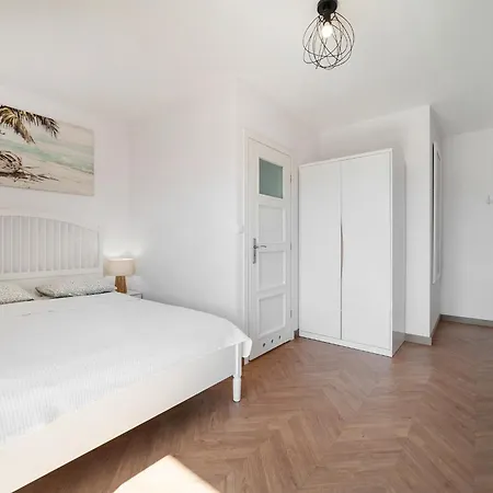 Goscinne Dominika Rum i privatbostad Jastarnia