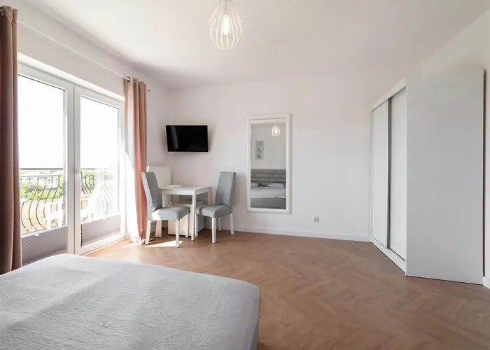 Goscinne Dominika * Jastarnia